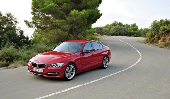BMW 3 SERIES (328IA SPORTLINE) full