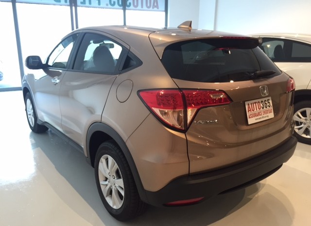 NEW HONDA VEZEL 1.5 full